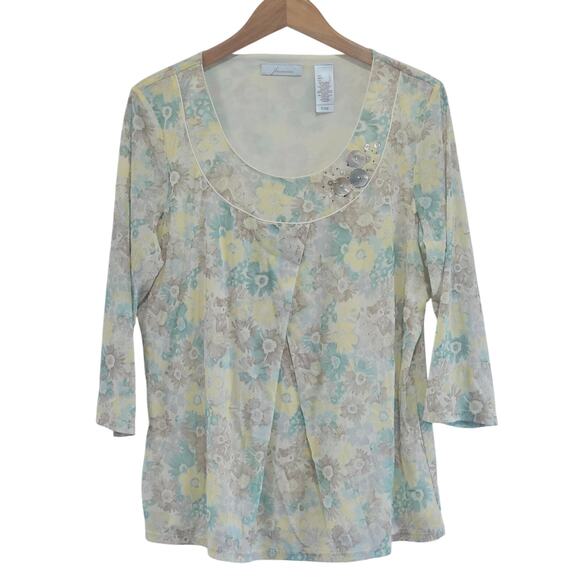 JH Collectibles Women's Large Blue Yellow Flower Button Embellished Loose Fitted - Picture 1 of 7